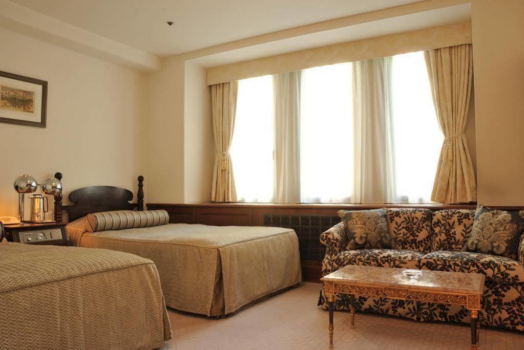 ฮิลล์ท็อป โฮเต็ล Hotel โตเกียว ภายนอก รูปภาพ